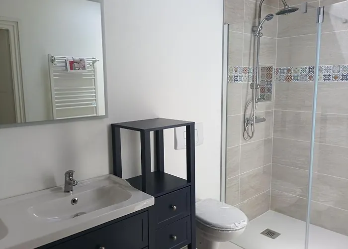 Maison Avec Jacuzzi Paisible Et Holiday home Jard-sur-Mer
